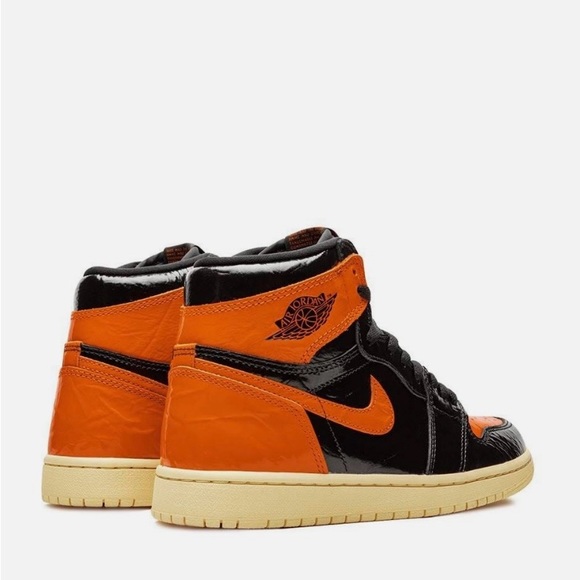 Shatter Backboard Jordan 1 - Picture 2 of 2